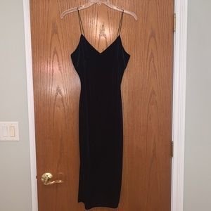 Akira navy blue velvet midi dress